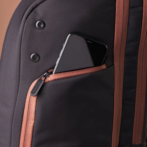 Wilson Super Tour Pro Staff V14 Backpack 8 Wilson Super Tour Pro Staff V14 Backpack - Image 6